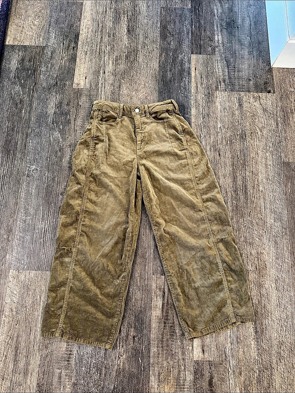 PILCRO women’s barrel pant size 25 green